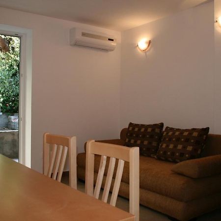 Apartments Mrduljas スプリト 部屋 写真