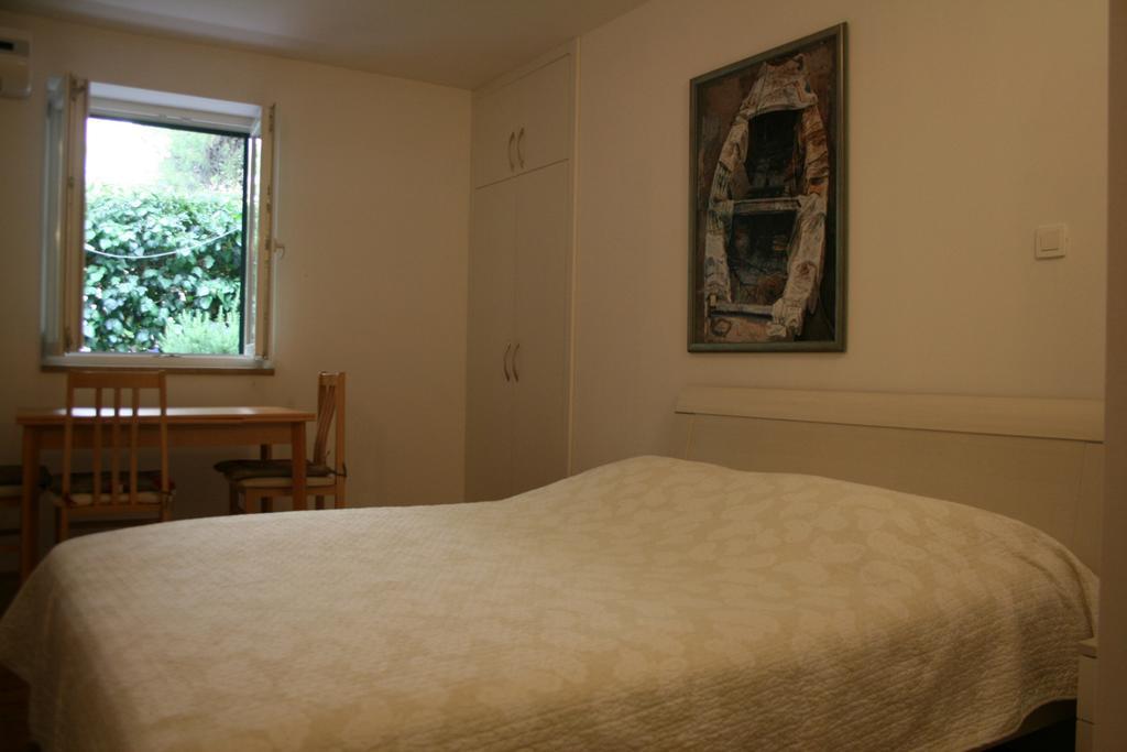 Apartments Mrduljas スプリト 部屋 写真